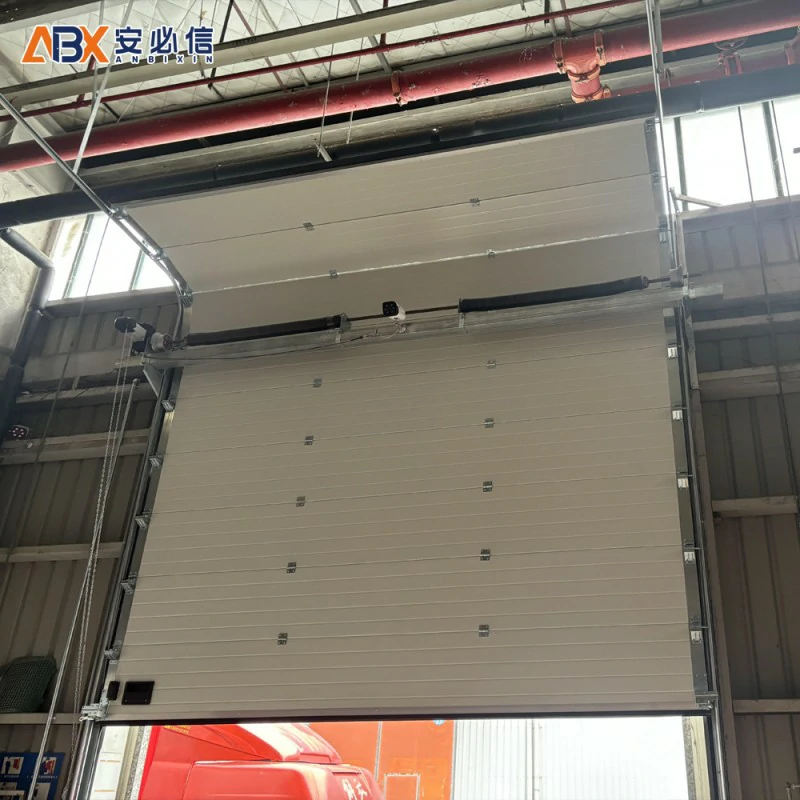 白城市翻板滑升门